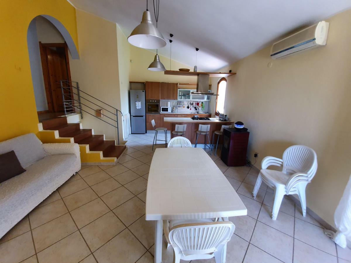 Villetta Immersa Nella Tranquillita Capitana Buitenkant foto